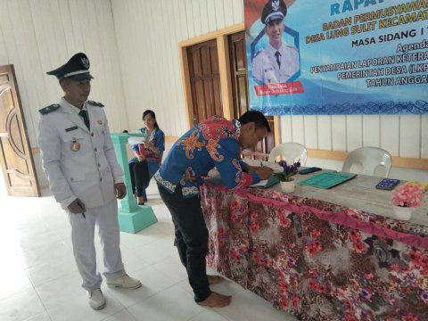 Pelaksanaan LKPDes Desa Lung Sulit